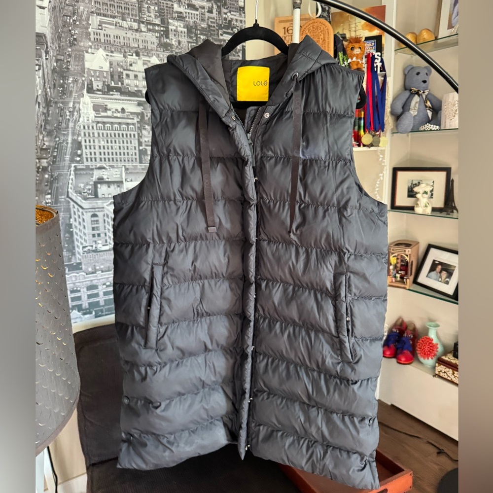Lole puffer vest size XL
